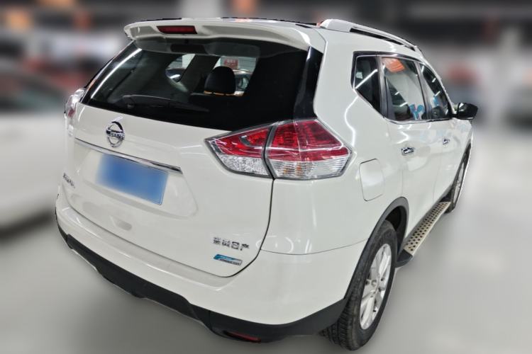 Used Nissan X-Trail 2015 2.0L CVT Comfort MAX Edition 2WD Rear Right 45 Deg