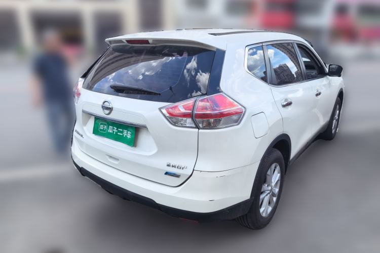 Used Nissan X-Trail 2015 2.0L CVT Comfort MAX Edition 2WD Rear Right 45 Deg