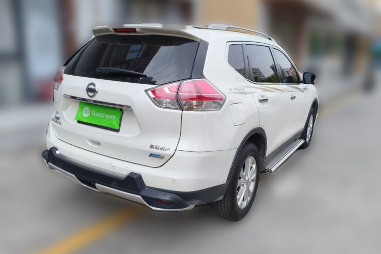 Used Nissan X-Trail 2015 2.0L CVT Comfort MAX Edition 2WD Rear Right 45 Deg