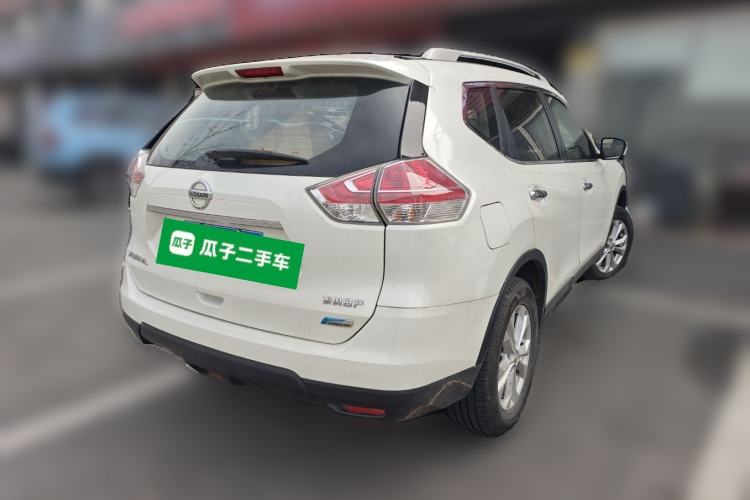 Used Nissan X-Trail 2015 2.0L CVT Comfort MAX Edition 2WD Rear Right 45 Deg