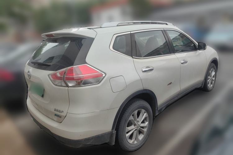 Used Nissan X-Trail 2015 2.5L CVT Leading MAX Edition 4WD Rear Right 45 Deg