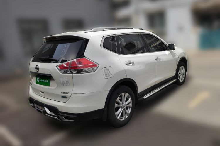 Used Nissan X-Trail 2015 2.0L CVT Comfort MAX Edition 2WD Rear Right 45 Deg