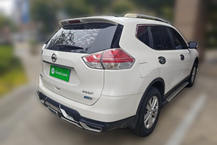 Used Nissan X-Trail 2015 2.0L CVT Comfort MAX Edition 2WD Rear Right 45 Deg