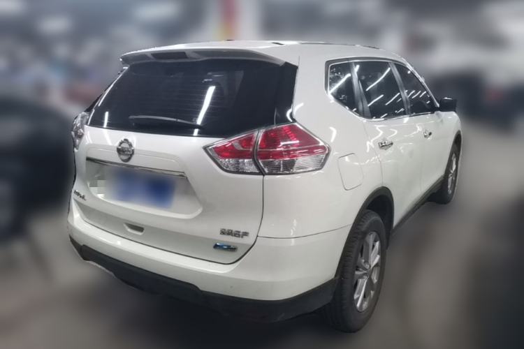 Used Nissan X-Trail 2015 2.0L CVT Comfort MAX Edition 2WD Rear Right 45 Deg
