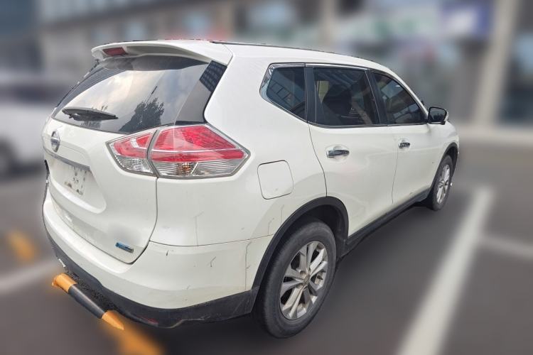 Used Nissan X-Trail 2015 2.0L CVT Comfort MAX Edition 2WD Rear Right 45 Deg