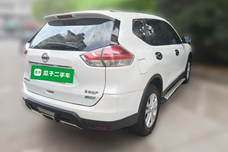 Used Nissan X-Trail 2015 2.0L CVT Comfort MAX Edition 2WD Rear Right 45 Deg