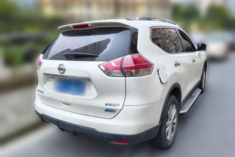 Used Nissan X-Trail 2015 2.0L CVT Comfort MAX Edition 2WD Rear Right 45 Deg