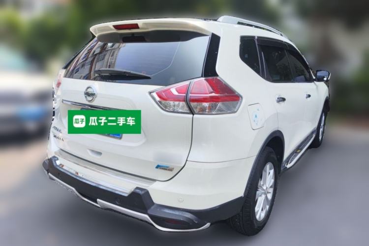 Used Nissan X-Trail 2015 2.0L CVT Comfort MAX Edition 2WD Rear Right 45 Deg
