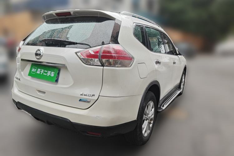 Used Nissan X-Trail 2015 2.0L CVT Comfort MAX Edition 2WD Rear Right 45 Deg