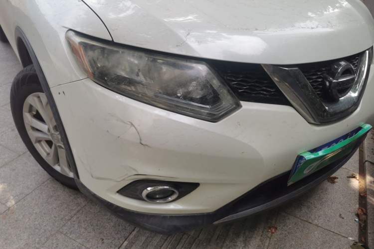 Used Nissan X-Trail 2015 2.0L CVT Comfort MAX Edition 2WD Right Front Headlight