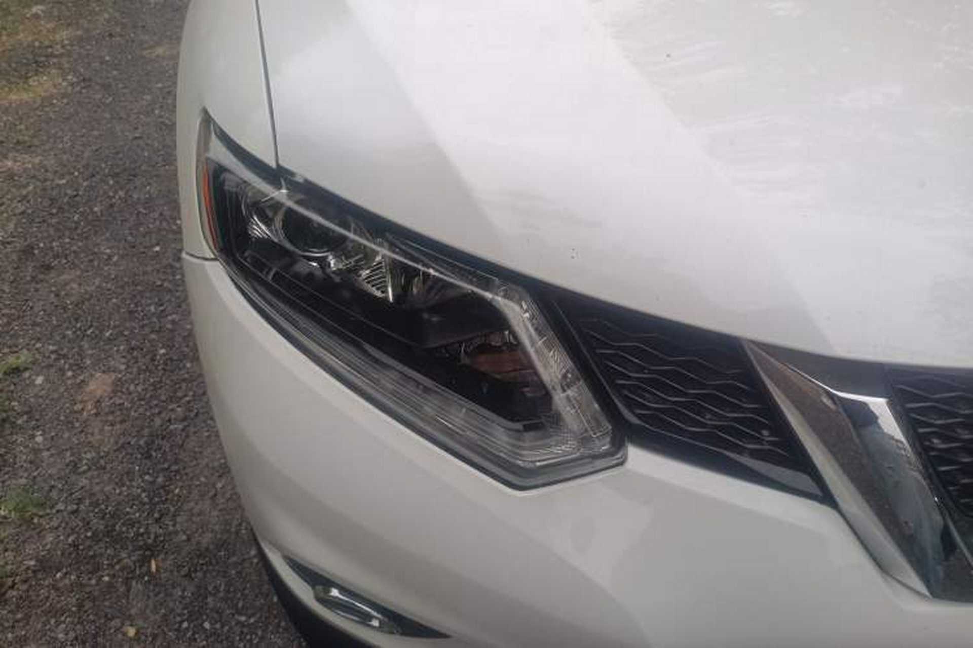Used Nissan X-Trail 2015 2.0L CVT Comfort MAX Edition 2WD Right Front Headlight