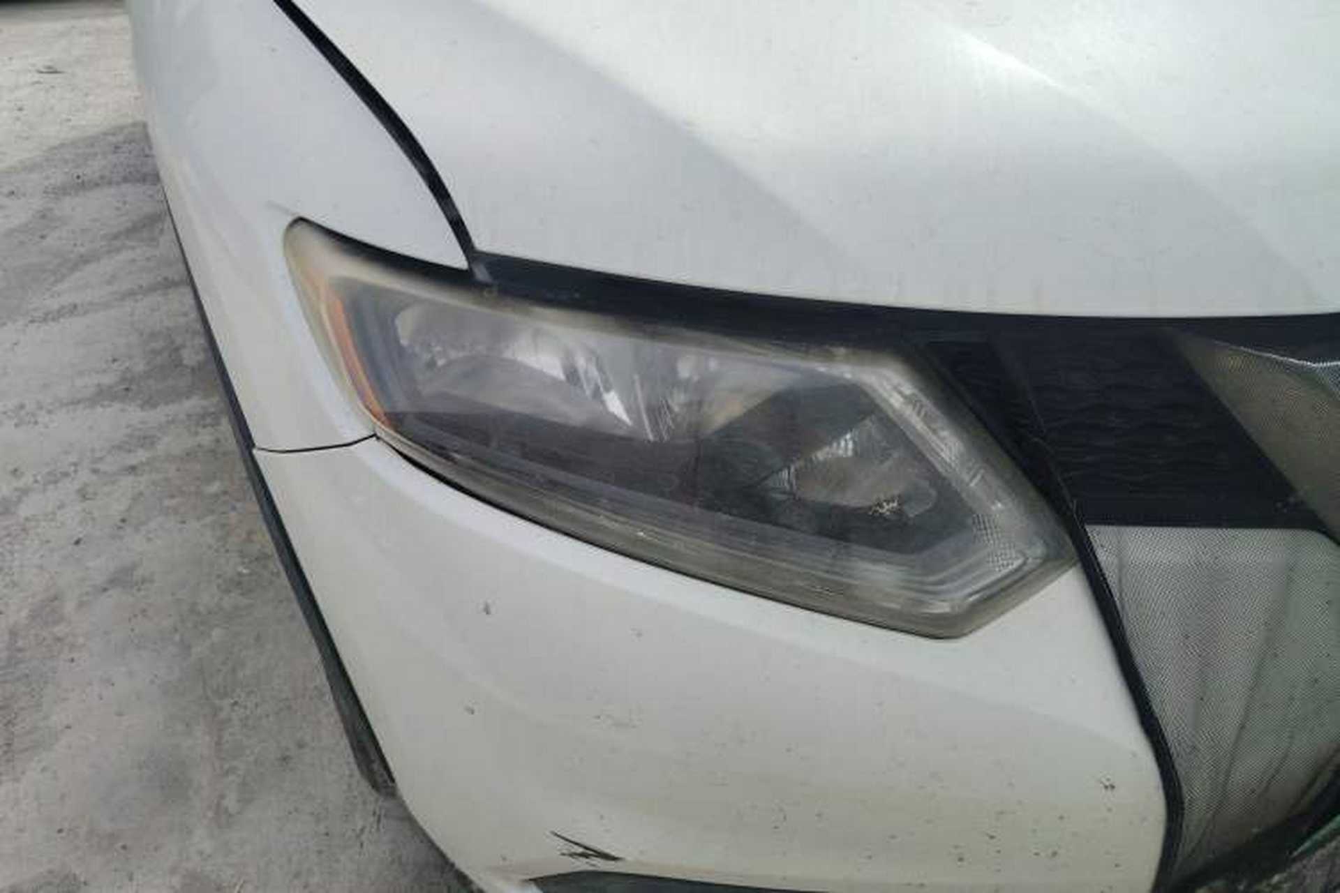 Used Nissan X-Trail 2015 2.0L CVT Comfort MAX Edition 2WD Right Front Headlight