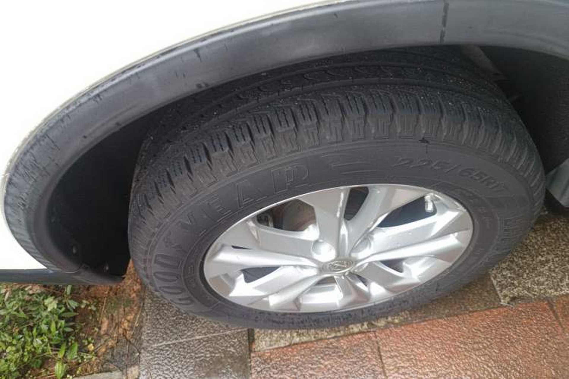 Used Nissan X-Trail 2015 2.0L CVT Comfort MAX Edition 2WD Right Rear Wheel Hub