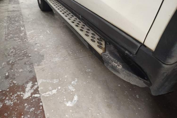 Used Nissan X-Trail 2015 2.0L CVT Comfort MAX Edition 2WD Right Side Sill