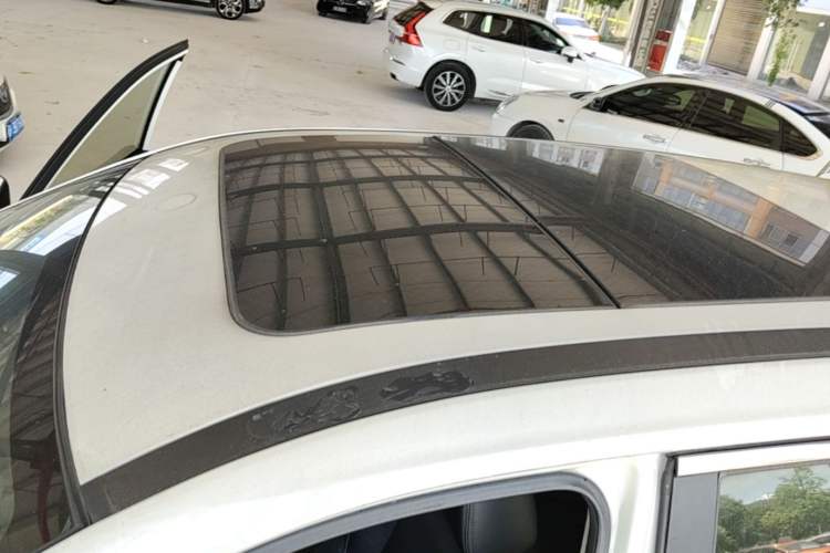 Used Nissan X-Trail 2015 2.0L CVT Comfort MAX Edition 2WD Roof