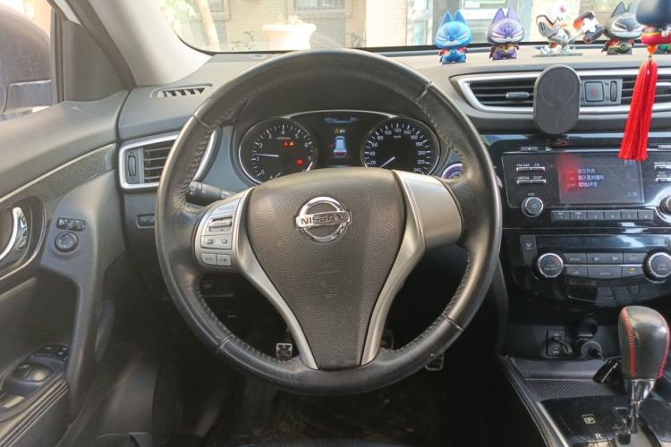 Used Nissan X-Trail 2015 2.5L CVT Leading MAX Edition 4WD Steering Wheel