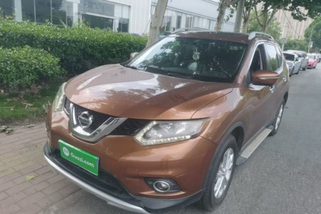 Used Nissan X-Trail 2015 2.0L CVT Comfort MAX Edition 2WD