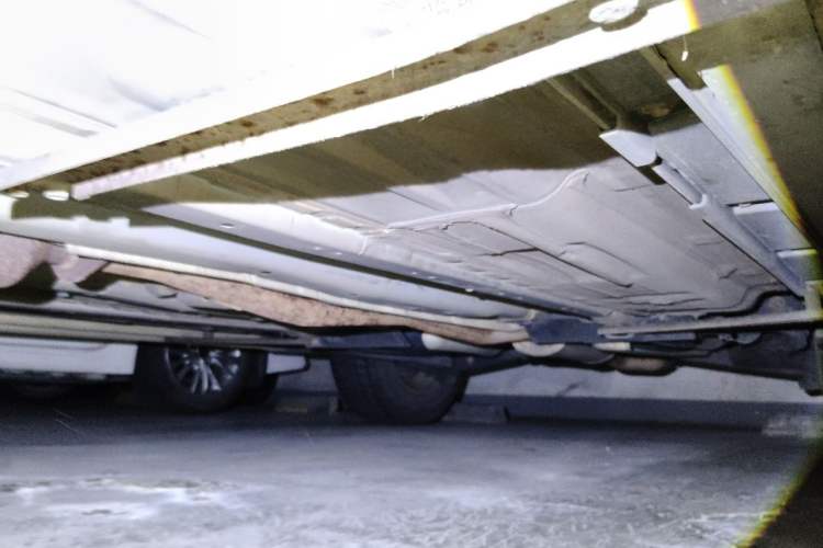Used Nissan X-Trail 2015 2.0L CVT Comfort MAX Edition 2WD Chassis Front Left