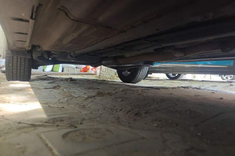 Used Nissan X-Trail 2015 2.0L CVT Comfort MAX Edition 2WD Chassis Front Right