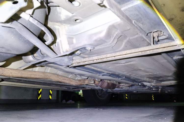 Used Nissan X-Trail 2015 2.0L CVT Comfort MAX Edition 2WD Chassis Rear Right