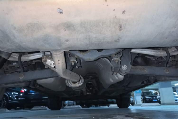 Used Nissan X-Trail 2015 2.0L CVT Comfort MAX Edition 2WD Chassis Rear