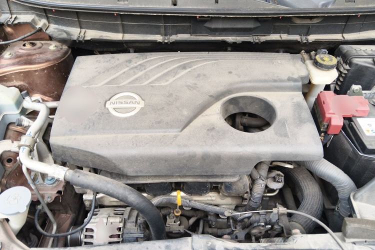 Used Nissan X-Trail 2015 2.0L CVT Comfort MAX Edition 2WD Engine Bay