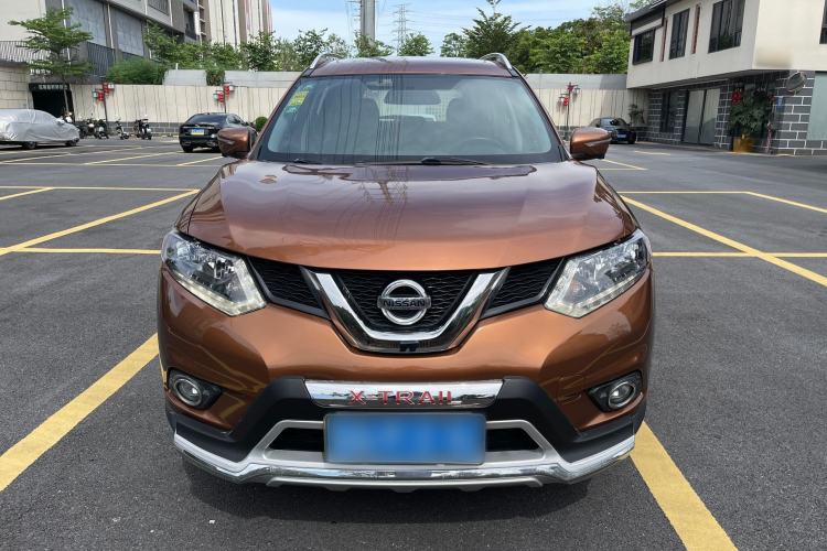 Used Nissan X-Trail 2015 2.0L CVT Comfort MAX Edition 2WD Exterior 4