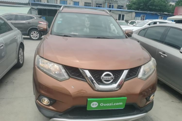 Used Nissan X-Trail 2015 2.0L CVT Comfort MAX Edition 2WD Front