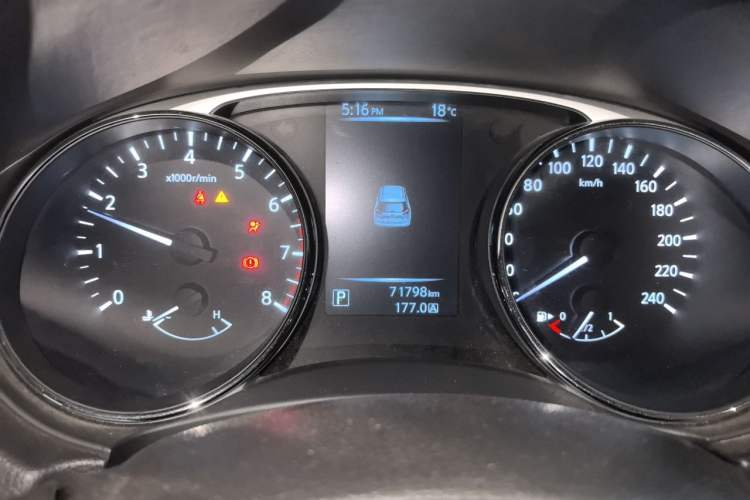 Used Nissan X-Trail 2015 2.0L CVT Comfort MAX Edition 2WD Instrument Cluster
