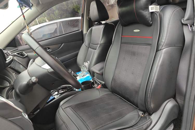 Used Nissan X-Trail 2015 2.0L CVT Comfort MAX Edition 2WD Left Front Seat