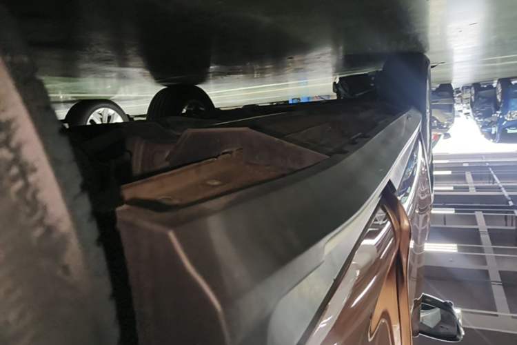 Used Nissan X-Trail 2015 2.0L CVT Comfort MAX Edition 2WD Left Side Sill