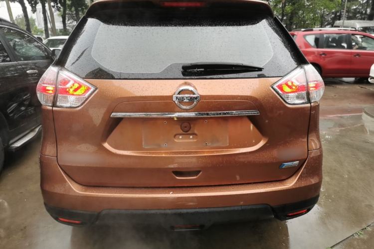 Used Nissan X-Trail 2015 2.0L CVT Comfort MAX Edition 2WD Rear