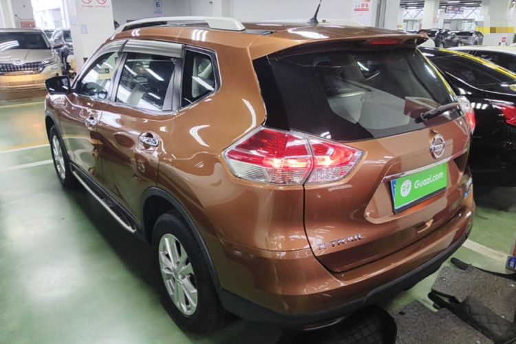 Used Nissan X-Trail 2015 2.0L CVT Comfort MAX Edition 2WD Rear Left 45 Deg