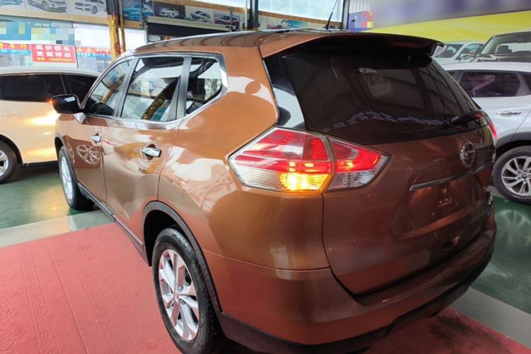 Used Nissan X-Trail 2015 2.0L CVT Comfort MAX Edition 2WD Rear Left 45 Deg