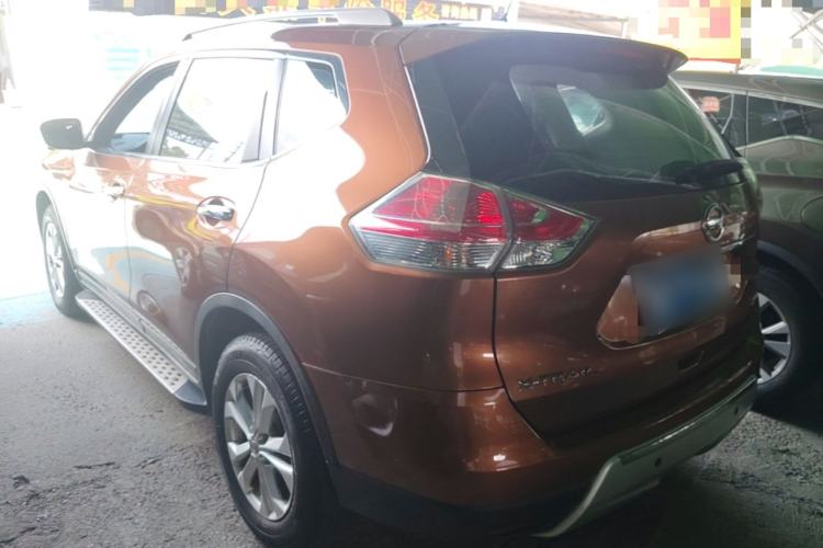 Used Nissan X-Trail 2015 2.0L CVT Comfort MAX Edition 2WD Rear Left 45 Deg