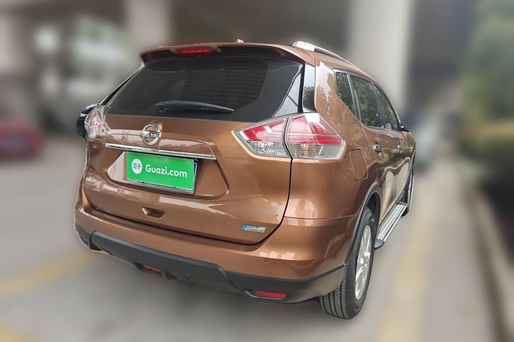 Used Nissan X-Trail 2015 2.0L CVT Comfort MAX Edition 2WD Rear Right 45 Deg