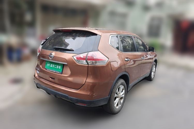 Used Nissan X-Trail 2015 2.0L CVT Comfort MAX Edition 2WD Rear Right 45 Deg
