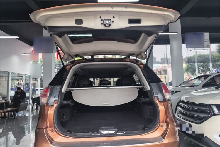 Used Nissan X-Trail 2015 2.0L CVT Comfort MAX Edition 2WD Trunk