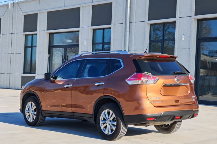 Used Nissan X-Trail 2016 2.5L CVT Sport Edition 4WD Exterior 3