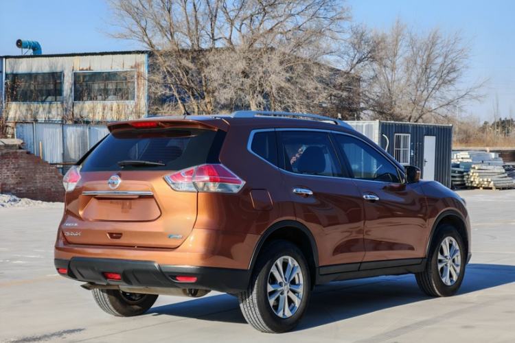Used Nissan X-Trail 2016 2.5L CVT Sport Edition 4WD Exterior 5