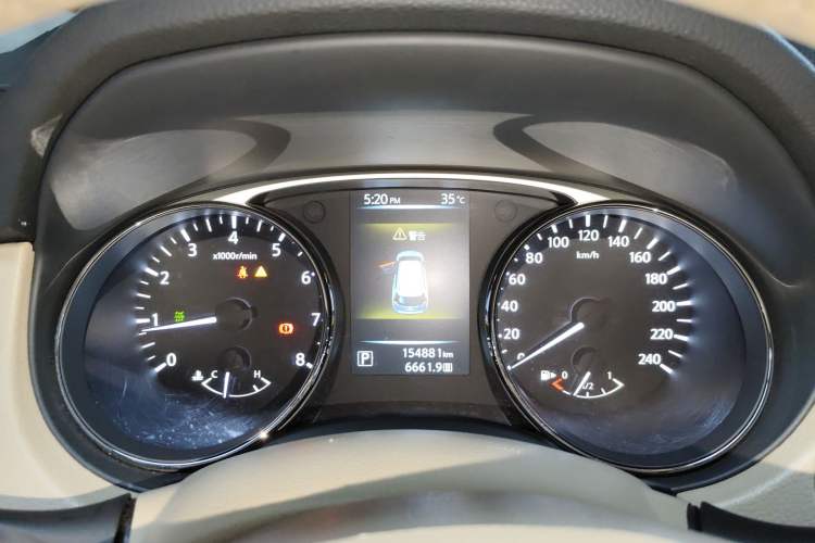 Used Nissan X-Trail 2016 2.0L CVT Smart Enjoyment Version 4WD Instrument Cluster