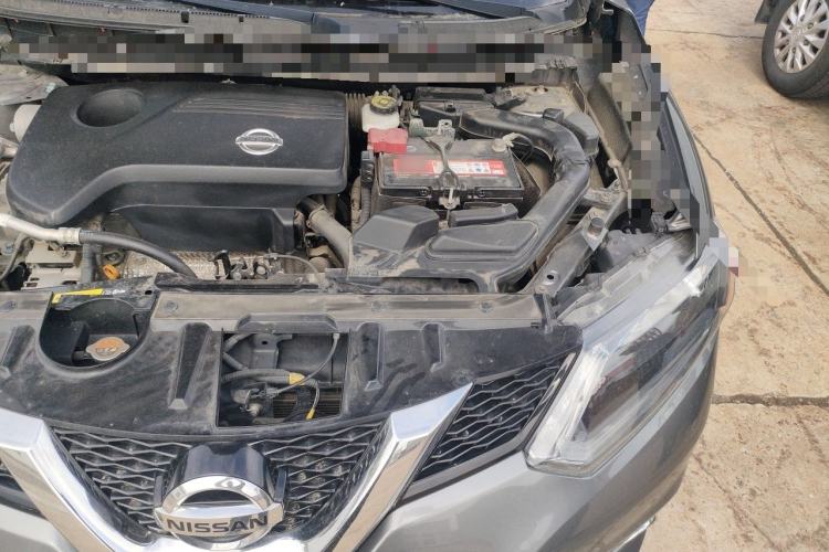 Used Nissan X-Trail 2016 2.5L CVT Sport Edition 4WD Engine Bay Left