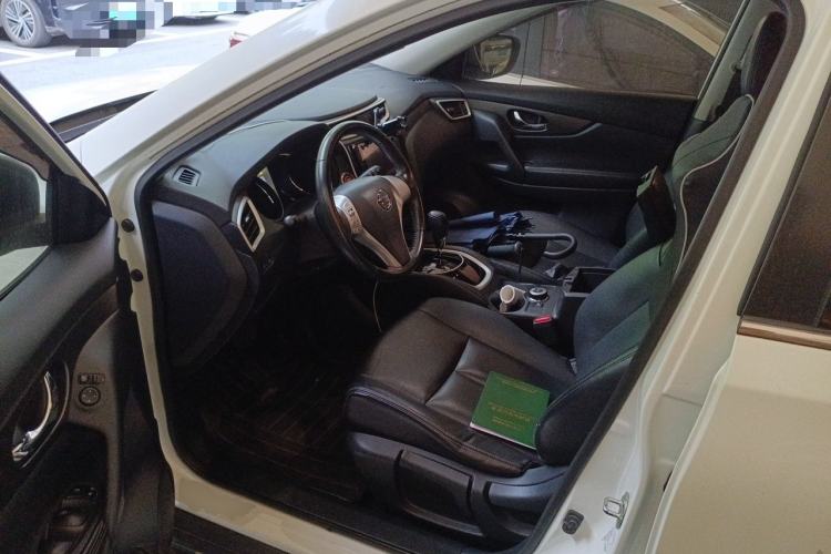 Used Nissan X-Trail 2016 2.0L CVT Smart Enjoyment Version 4WD Driver Seat