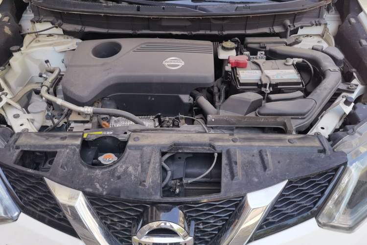 Used Nissan X-Trail 2016 2.5L CVT Sport Edition 4WD Engine Bay