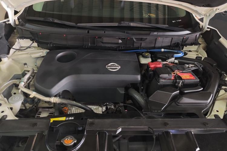Used Nissan X-Trail 2016 2.5L CVT Sport Edition 4WD Engine Bay