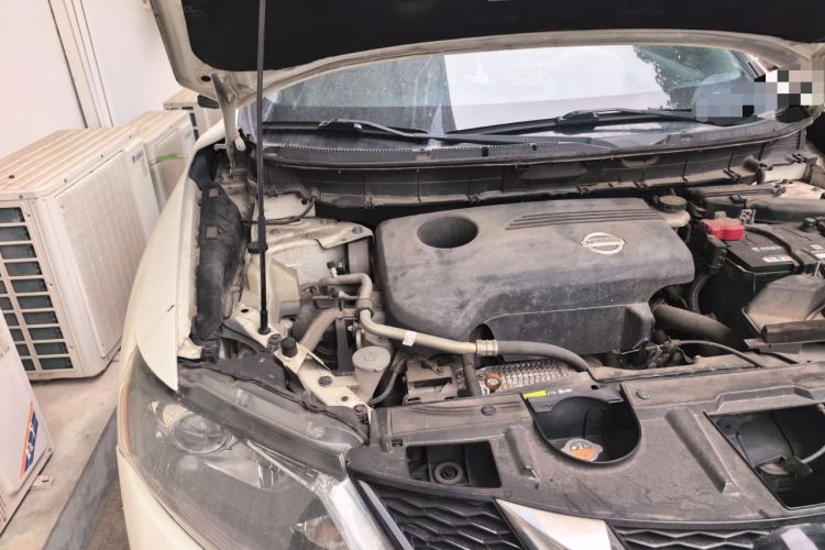 Used Nissan X-Trail 2016 2.5L CVT Sport Edition 4WD Engine Bay Right