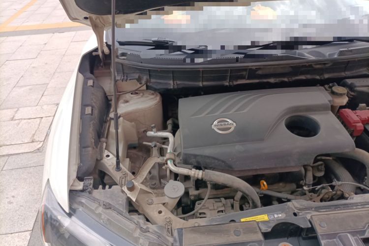 Used Nissan X-Trail 2016 2.0L CVT Smart Enjoyment Version 4WD Engine Bay Right