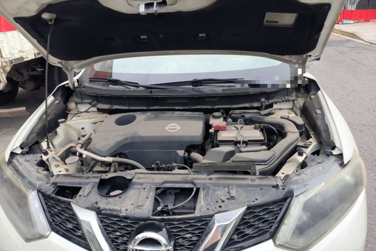 Used Nissan X-Trail 2016 2.5L CVT Sport Edition 4WD Engine Bay