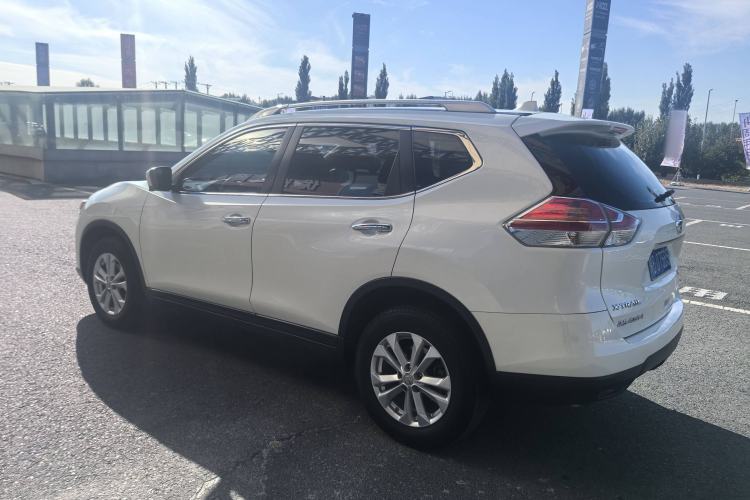 Used Nissan X-Trail 2016 2.5L CVT Sport Edition 4WD Exterior 3