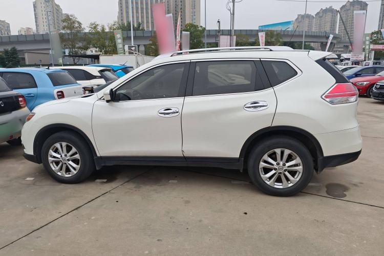Used Nissan X-Trail 2016 2.5L CVT Sport Edition 4WD Exterior 3